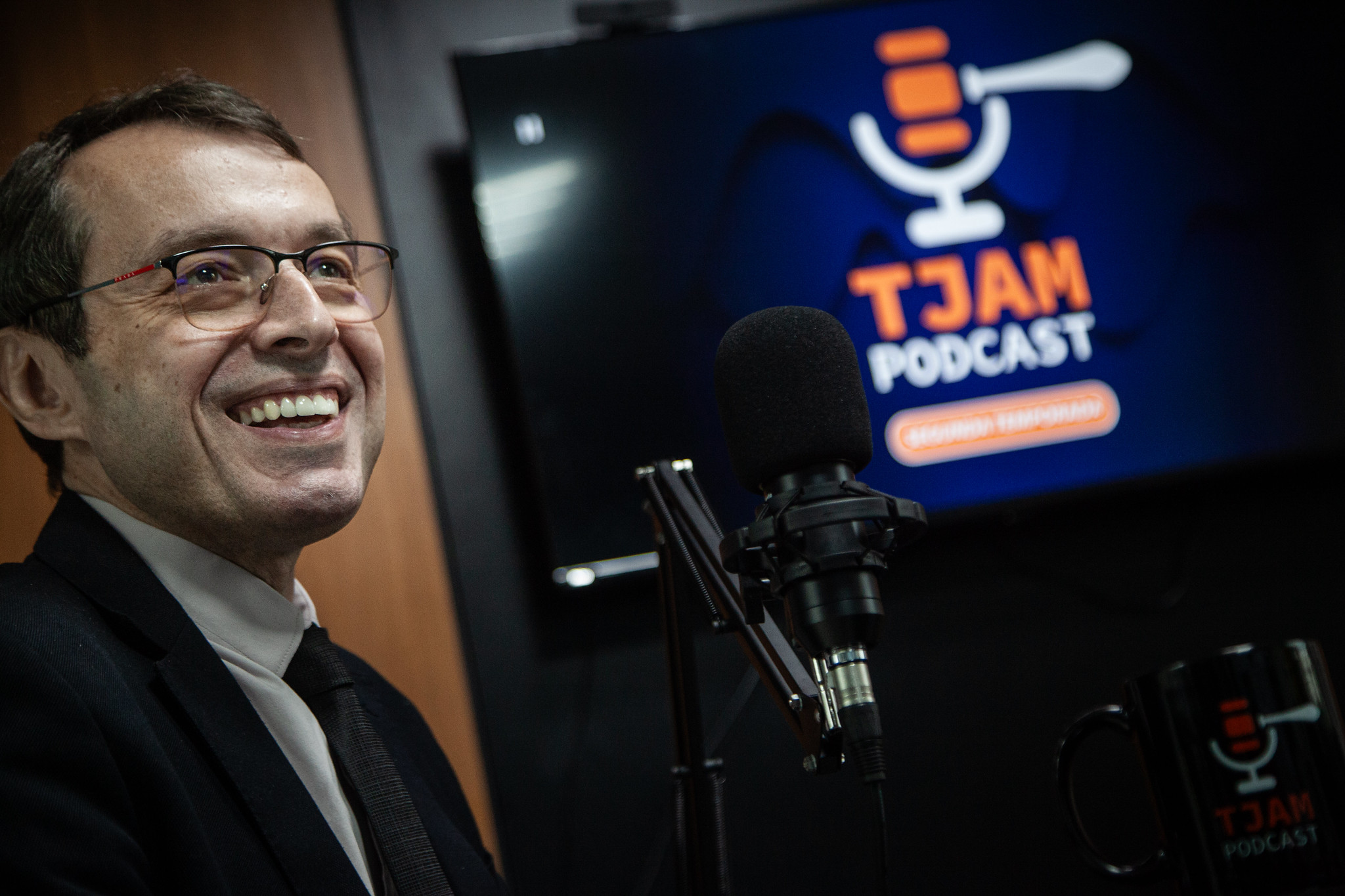 Comemorando seu primeiro ano, programa “TJAM Podcast” traz como entrevistado o desembargador Erick Linhares do Tribunal de Justiça de Roraima