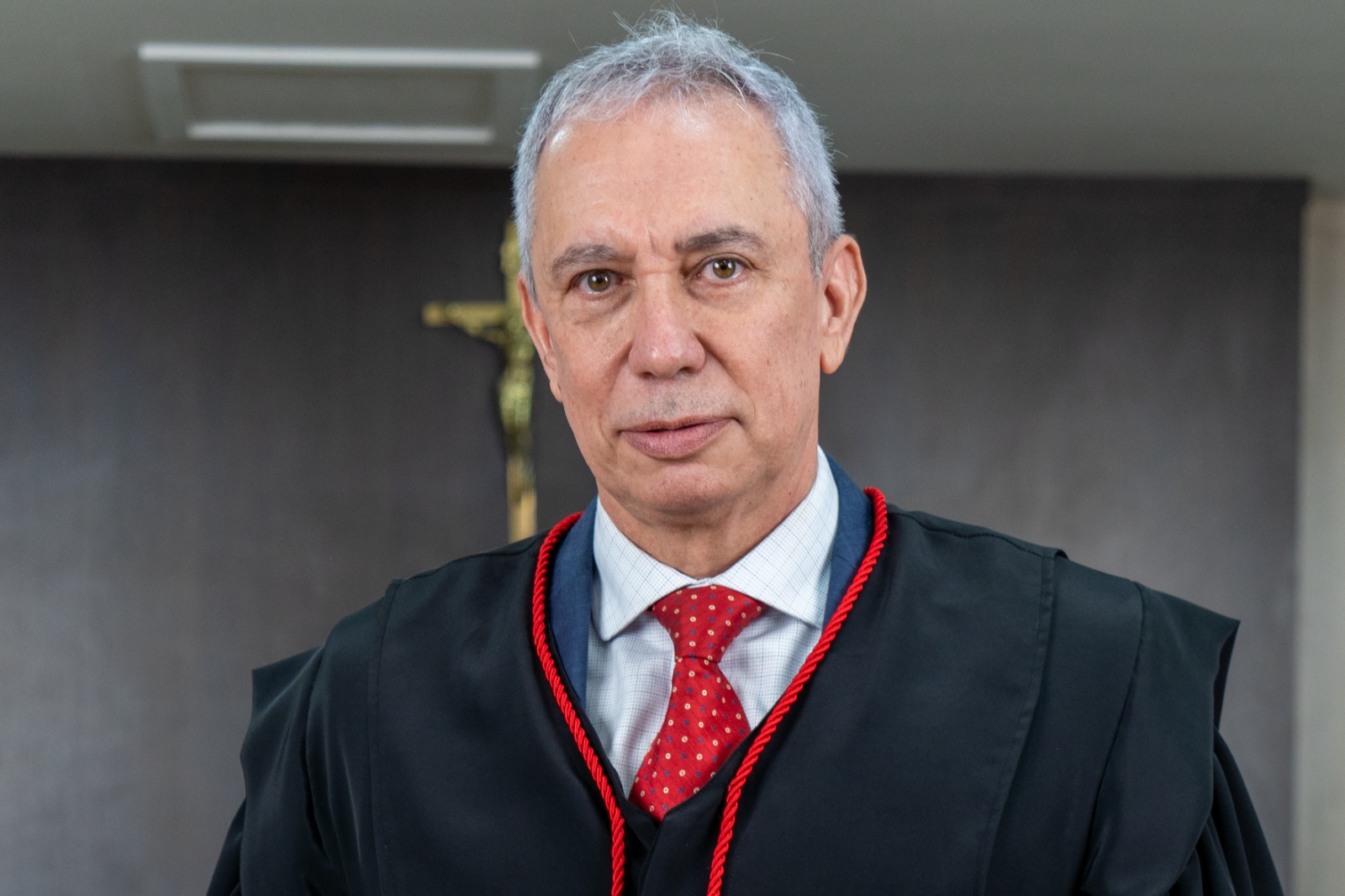 Desembargador Almiro Padilha