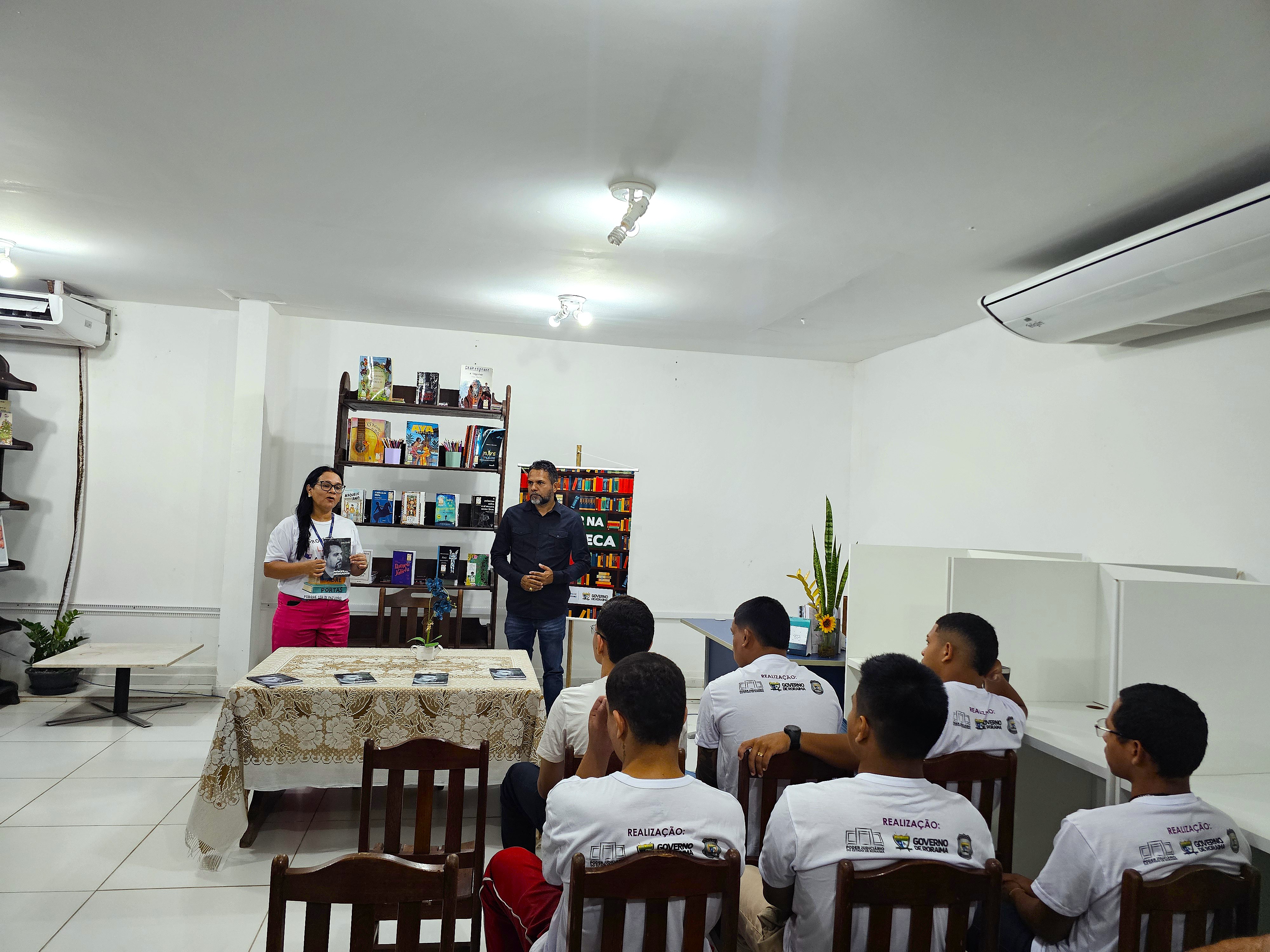 Adolescentes em Semiliberdade se aproximam da literatura com projeto Autor na Biblioteca