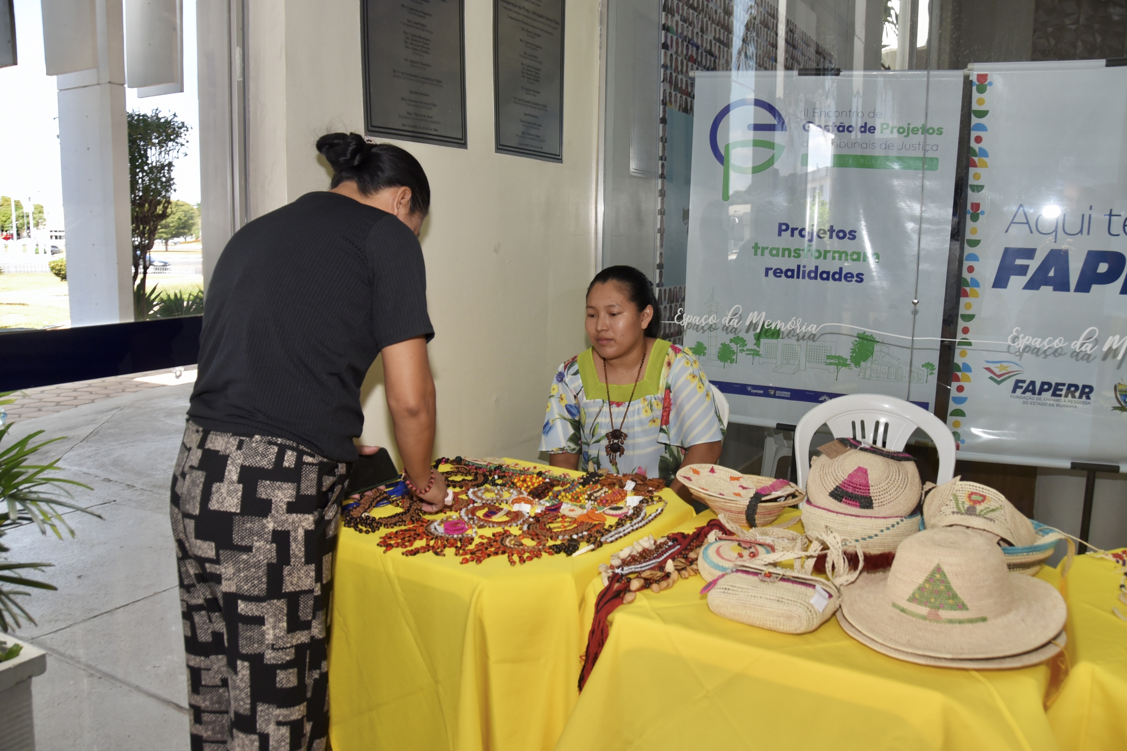 Feira Cultural Indígena celebra diversidade dos Povos Originários
