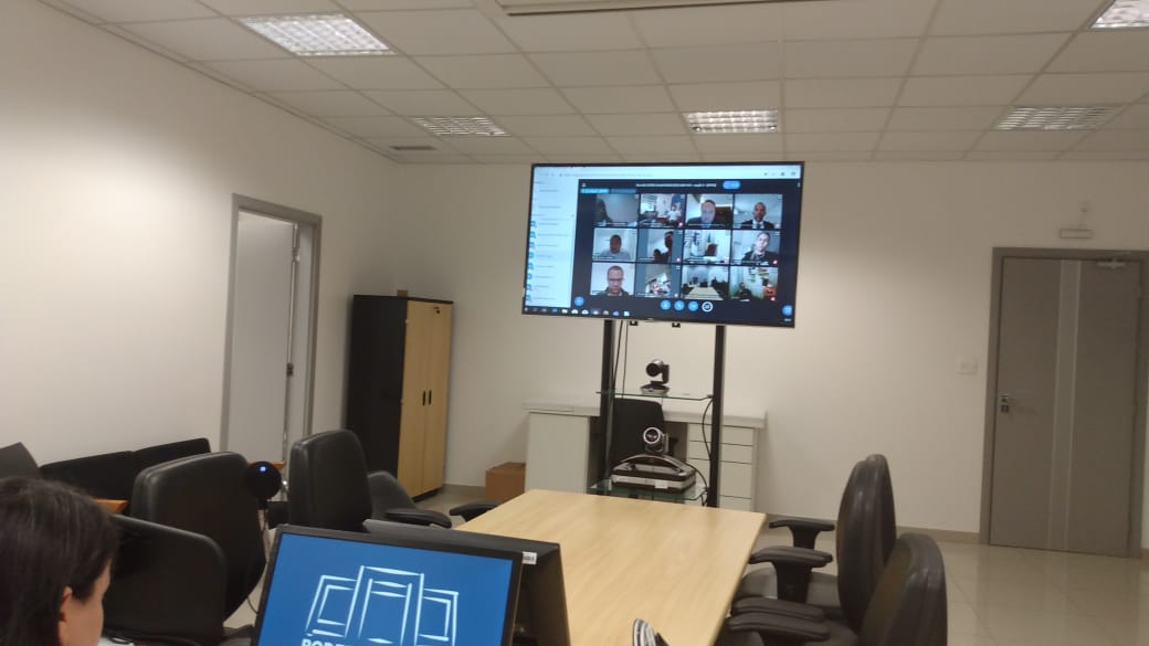 Sala virtual de videoconferência sobre o Sistema Prisional de Roraima.